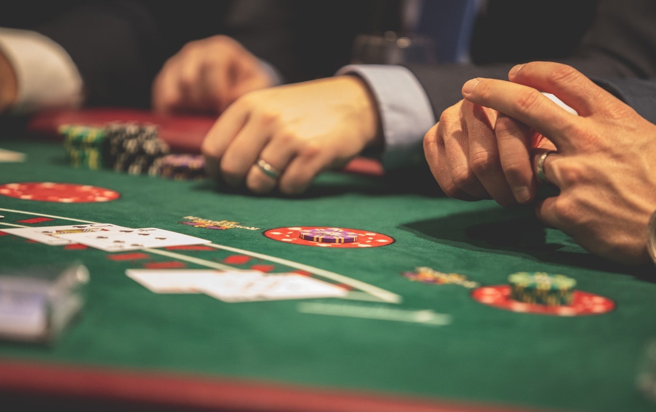 how to start your own online gambling site
